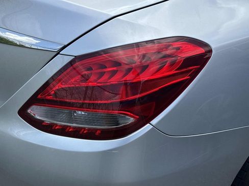 Used 2016 Mercedes-Benz C 300 Sedan image 8