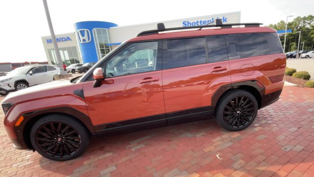 Used 2025 Hyundai Santa Fe Calligraphy FWD image 6