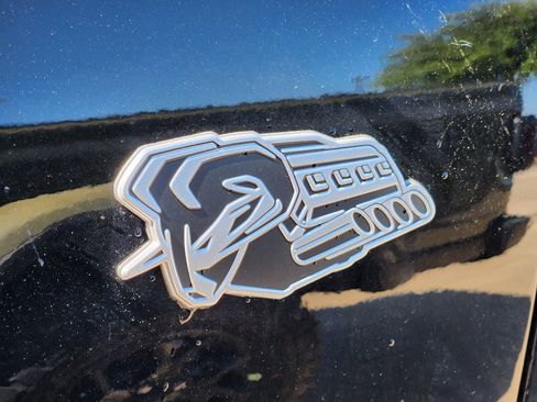 New 2026 RAM 1500 Express AWD/4WD image 8