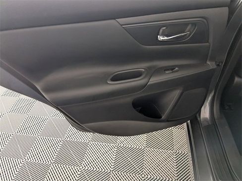 Used 2017 Nissan Altima 2.5 S w/ Power Driver Seat Package image 27