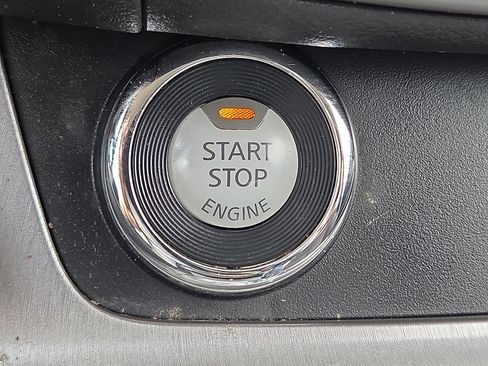 Used 2020 Nissan Murano SV w/ Cargo Package FWD image 20