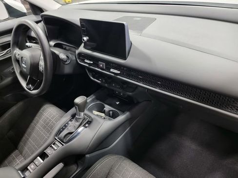 Certified 2026 Honda HR-V LX image 16
