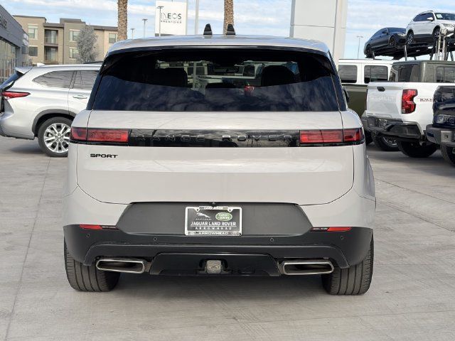 Used 2025 Land Rover Range Rover Sport SE AWD/4WD image 28