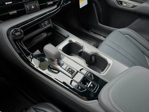 New 2026 Lexus NX 450h+ F Sport image 19