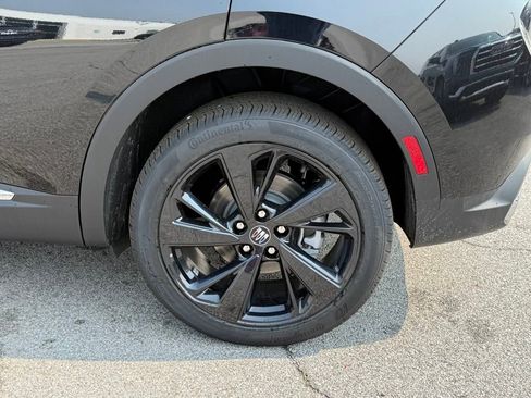 New 2025 Buick Envision Preferred image 14