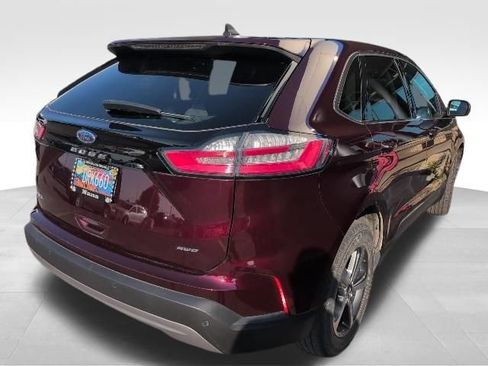 Used 2021 Ford Edge SEL w/ Convenience Package AWD/4WD image 4