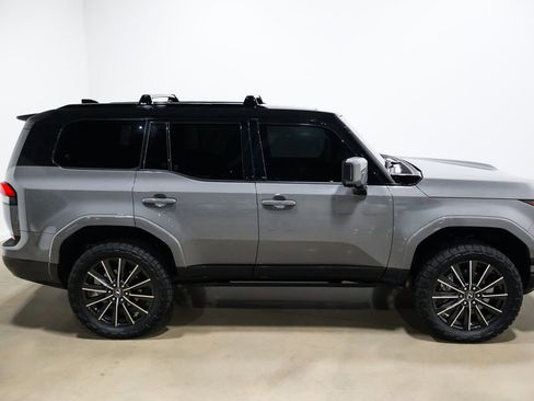 Used 2026 Lexus GX 550 w/ Accessory Package (2T) image 77