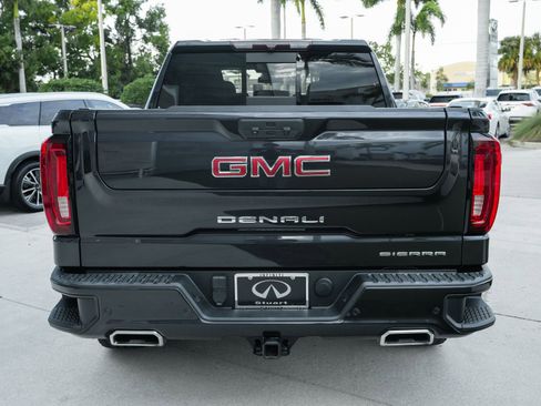 Used 2022 GMC Sierra 1500 Denali image 7