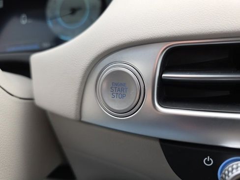 Certified 2023 Hyundai Palisade Calligraphy w/ Cargo Package image 14