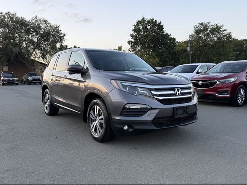 Used 2017 Honda Pilot EX-L image 1