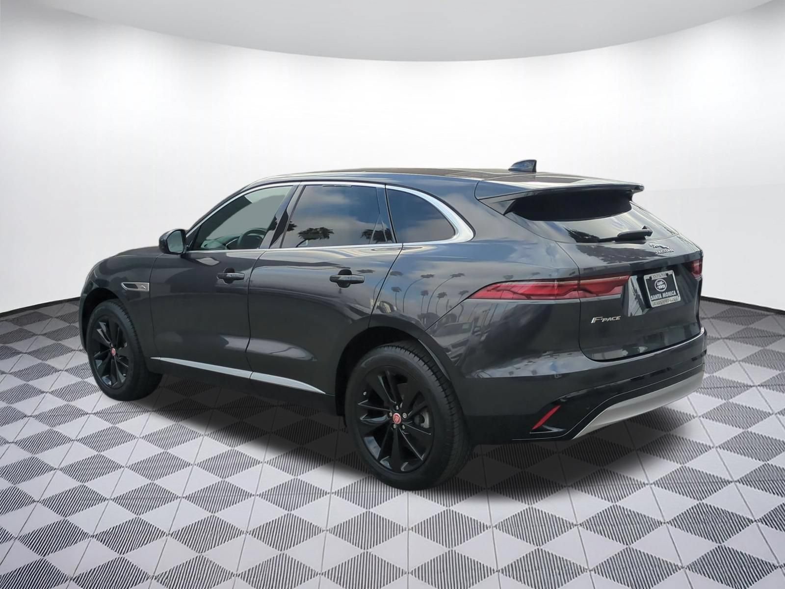 Used 2023 Jaguar F-PACE S AWD/4WD image 3