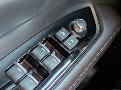 Used 2024 MAZDA CX-5 Signature image 26