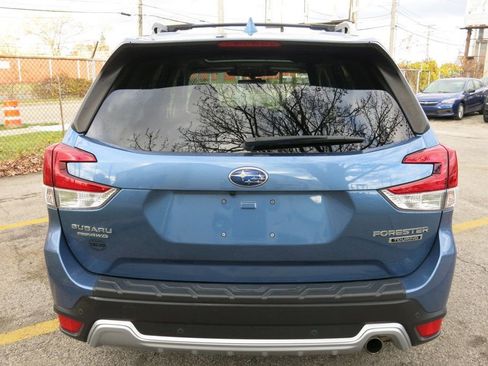 Used 2022 Subaru Forester Touring w/ Popular Package #2 image 8
