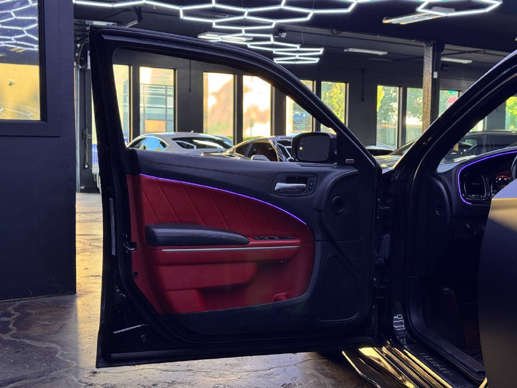 Used 2022 Dodge Charger Scat Pack RWD image 6