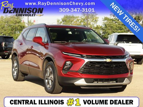 Used 2024 Chevrolet Blazer LT w/ Convenience Package FWD image 1