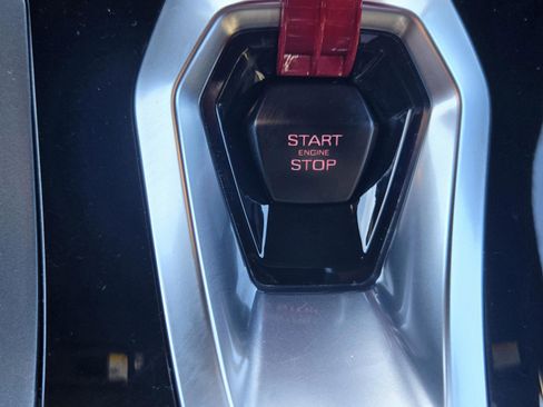 Used 2015 Lamborghini Huracan LP 610-4 image 13