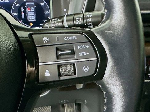 Certified 2025 Honda Pilot Elite image 13