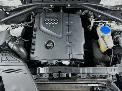 Used 2017 Audi Q5 2.0T Premium AWD/4WD image 32