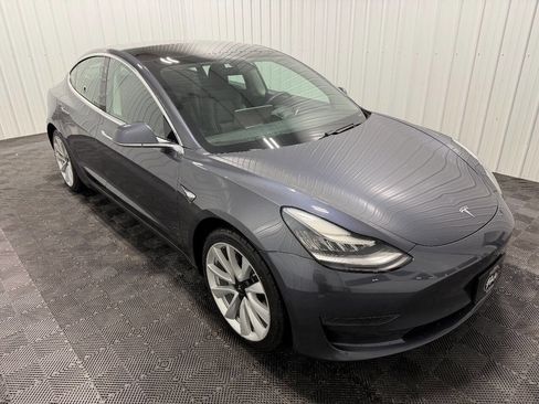 Used 2020 Tesla Model 3 Performance image 5