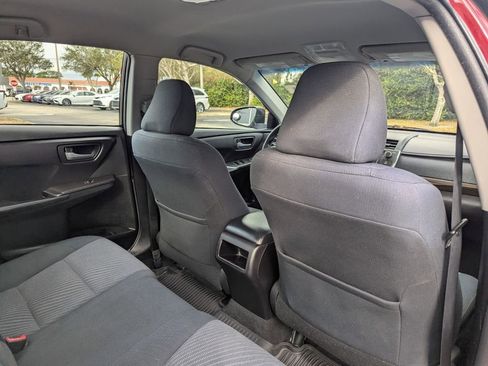 Certified 2017 Toyota Camry LE image 16