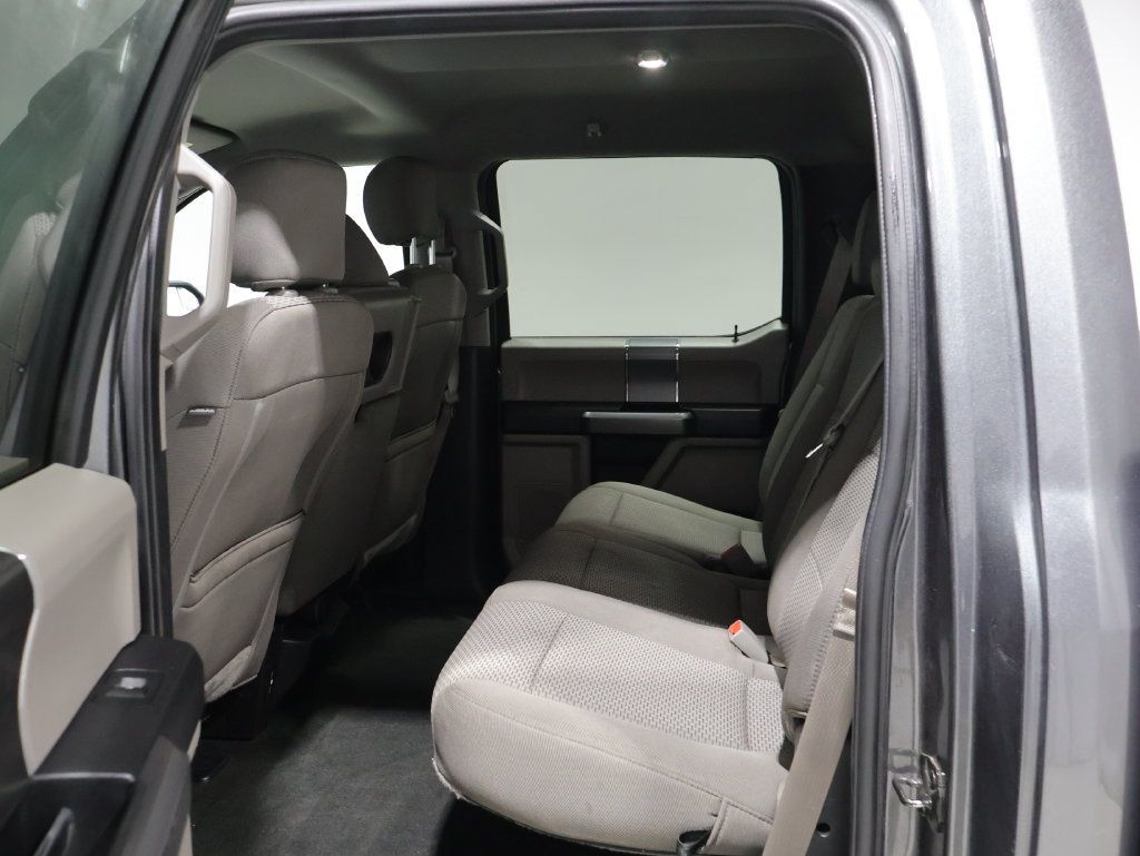 Used 2019 Ford F150 XLT w/ Equipment Group 302A Luxury AWD/4WD image 16