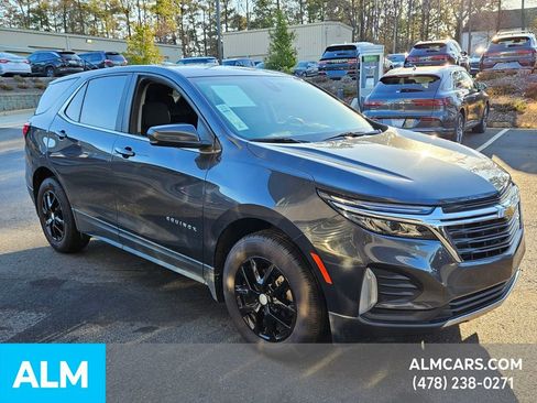 Used 2023 Chevrolet Equinox LT w/ LPO, Floor Liner Package image 9