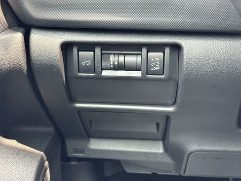 Certified 2026 Subaru Forester Premium AWD/4WD image 11