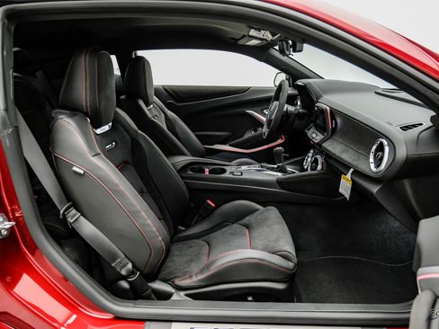 Used 2023 Chevrolet Camaro ZL1 RWD image 56