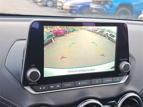 Used 2022 Nissan Sentra SV w/ Trunk Package image 27