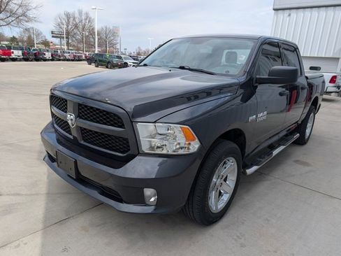 Used 2017 RAM 1500 Express w/ Express Value Package image 21