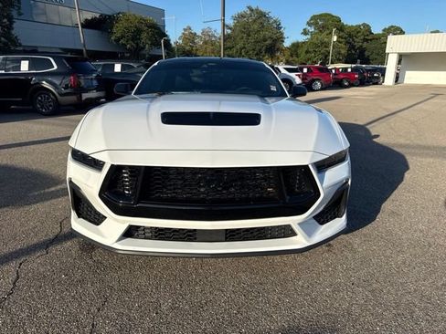 Used 2025 Ford Mustang GT Premium RWD image 2