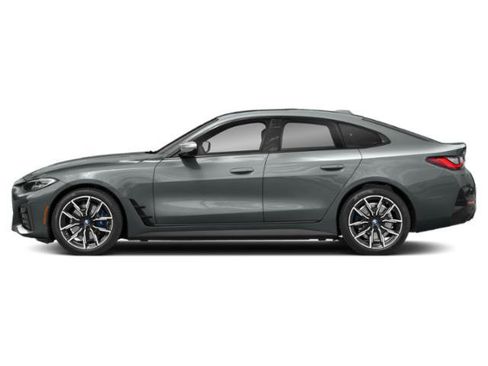 Used 2023 BMW i4 eDrive35 RWD image 3