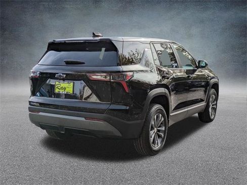 New 2026 Chevrolet Equinox LT image 4