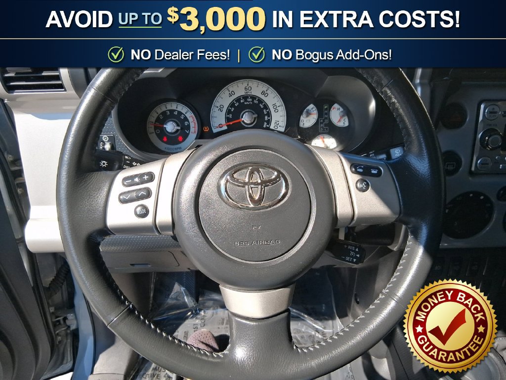 Used 2013 Toyota FJ Cruiser 4WD w/ Trail Teams Special Edition image 18