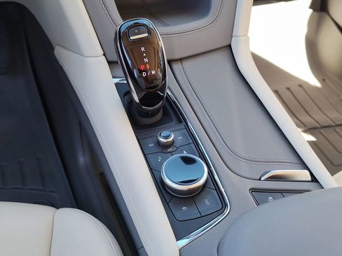 Used 2024 Cadillac XT5 Premium Luxury w/ Technology Package image 20