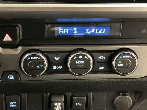 Used 2022 Toyota Tacoma SR5 image 12