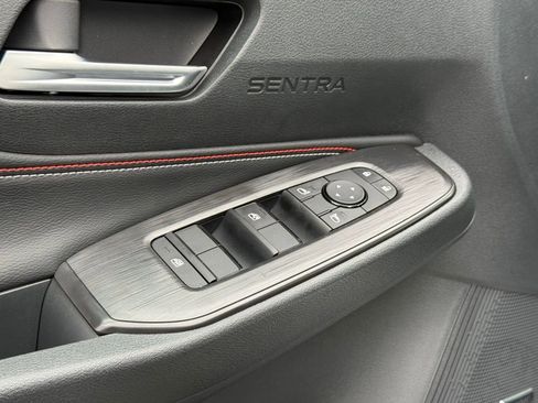 New 2026 Nissan Sentra SR w/ SR Premium Package image 17