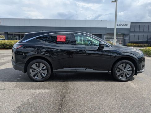 Certified 2026 Nissan Murano SL w/ Comfort Package AWD/4WD image 4