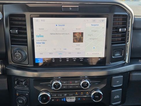 New 2026 Ford F250 Lariat w/ Black Appearance Package image 29