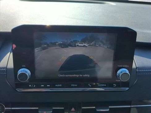 Used 2022 Mitsubishi Outlander ES image 15