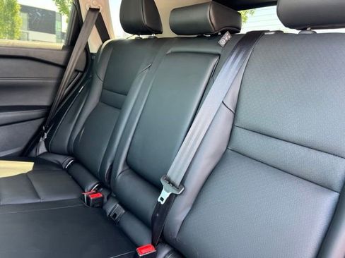 Used 2025 Nissan Rogue SV w/ SV Premium Package FWD image 30