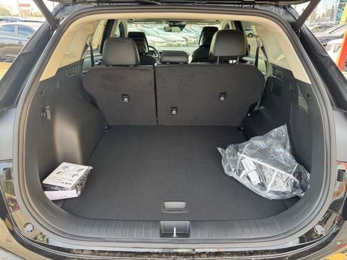 New 2026 Kia Sportage SX image 6