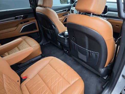 Used 2025 Kia Telluride SX Prestige X-Line image 32