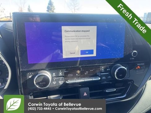 Used 2023 Toyota Highlander XSE image 15