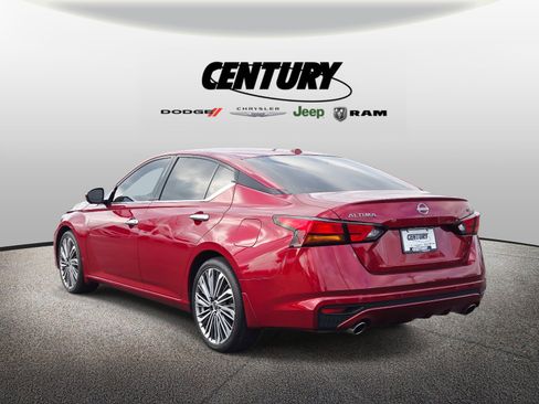 Used 2024 Nissan Altima 2.5 SL image 6