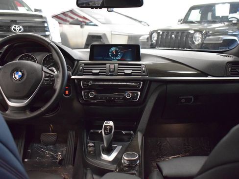 Used 2017 BMW 430i Coupe image 24