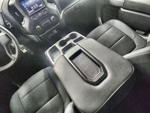 Used 2020 Chevrolet Silverado 1500 Custom w/ Custom Value Package image 22