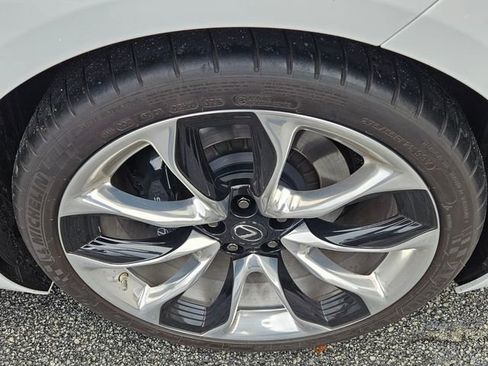 Used 2018 Lexus LC 500 Coupe w/ Sport Package image 7