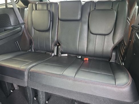 Used 2019 Dodge Grand Caravan GT FWD image 20