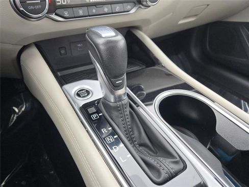 Used 2024 Nissan Altima 2.5 SL image 33